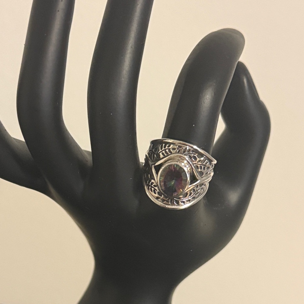 Elegant Sterling Silver Ring with Mystic Quartz Stone